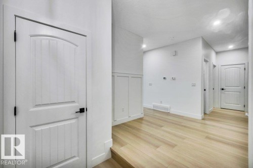 11010 174A Avenue, Edmonton, AB - Indoor Photo Showing Other Room