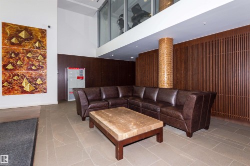 207 2612 109 Street, Edmonton, AB - Indoor