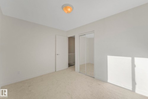 5833 Riverbend Road, Edmonton, AB - Indoor Photo Showing Other Room