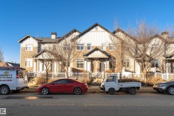 3 465 Hemingway RD  Edmonton, AB T6M 0J7