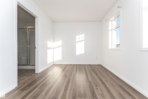 3 465 Hemingway Rd, Edmonton, AB - Indoor Photo Showing Other Room