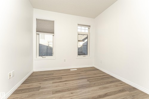 3 465 Hemingway Rd, Edmonton, AB - Indoor Photo Showing Other Room