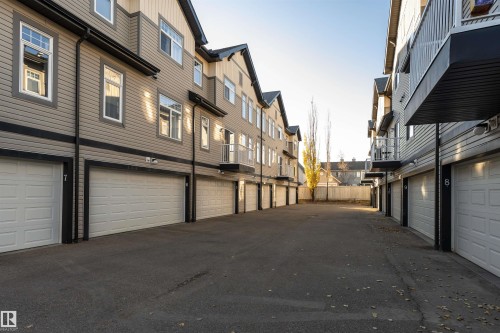 3 465 Hemingway Rd, Edmonton, AB - Outdoor With Exterior