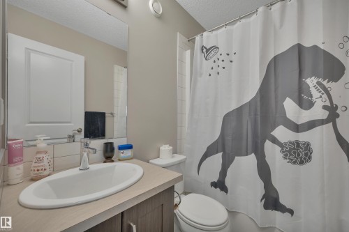 213 Sturtz Bend, Leduc, AB - Indoor Photo Showing Bathroom