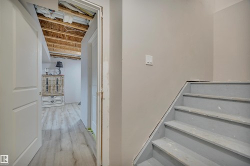 213 Sturtz Bend, Leduc, AB - Indoor Photo Showing Other Room