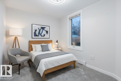 4713 48 Avenue, Wetaskiwin, AB - Indoor Photo Showing Bedroom