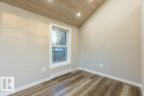 4713 48 Avenue, Wetaskiwin, AB - Indoor Photo Showing Other Room