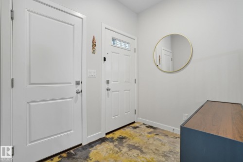 9307 Pear Link Sw, Edmonton, AB - Indoor Photo Showing Other Room