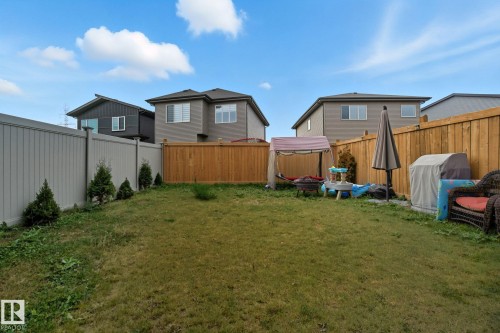 9307 Pear Link Sw, Edmonton, AB - Outdoor