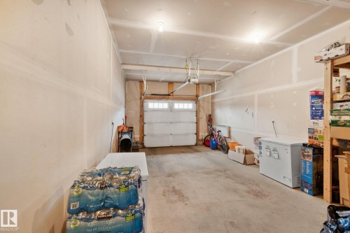 28 3710 Allan Drive, Edmonton, AB - Indoor Photo Showing Garage