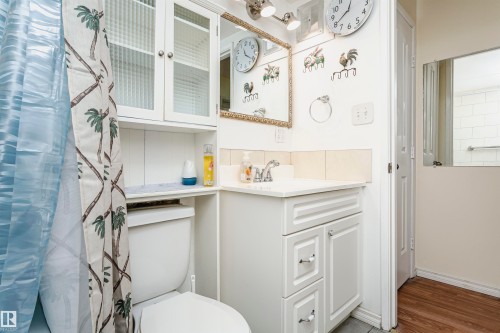 109 15105 121 Street Nw, Edmonton, AB - Indoor Photo Showing Bathroom