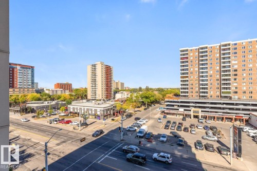 607 10055 118 Street, Edmonton, AB - Outdoor
