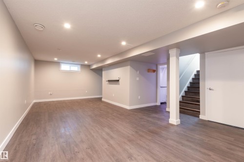 11227 40 Avenue, Edmonton, AB - Indoor Photo Showing Basement
