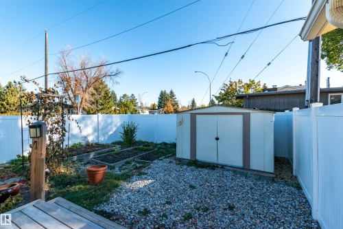 11227 40 Avenue, Edmonton, AB - Outdoor