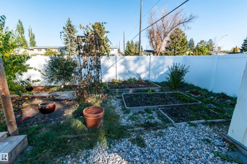 11227 40 Avenue, Edmonton, AB - Outdoor