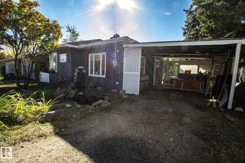 4703 47 Ave, Myrnam, AB - Outdoor
