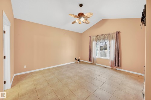 18 Briarwood Village, Stony Plain, AB - Indoor Photo Showing Other Room