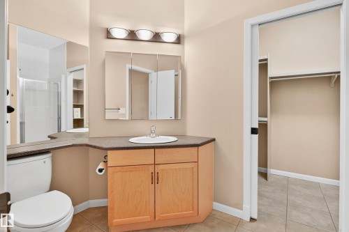 18 Briarwood Village, Stony Plain, AB - Indoor Photo Showing Bathroom