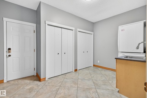 18 Briarwood Village, Stony Plain, AB - Indoor Photo Showing Other Room