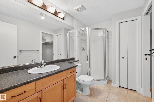 18 Briarwood Village, Stony Plain, AB - Indoor Photo Showing Bathroom