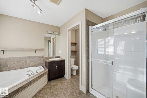 46 1901 126 St Sw, Edmonton, AB - Indoor Photo Showing Bathroom