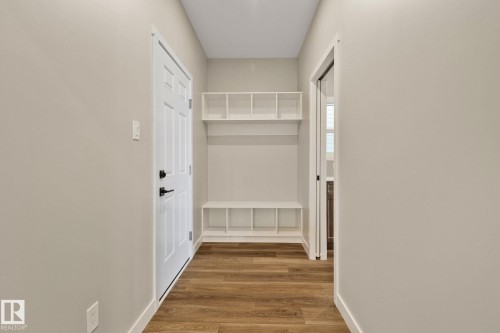 41 Savoy Cr, Sherwood Park, AB - Indoor