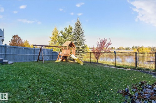 3841 Gallinger Loop, Edmonton, AB - Outdoor