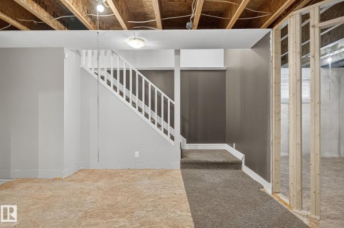 3841 Gallinger Loop, Edmonton, AB - Indoor