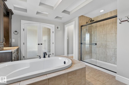 3841 Gallinger Loop, Edmonton, AB - Indoor Photo Showing Bathroom
