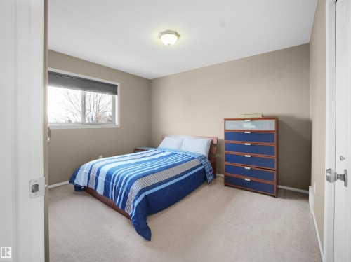 94 Dechene Road, Edmonton, AB - Indoor Photo Showing Bedroom