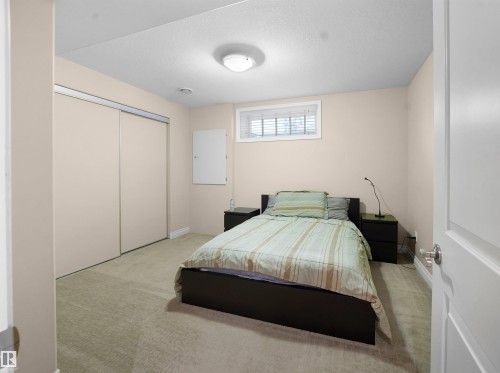 94 Dechene Road, Edmonton, AB - Indoor Photo Showing Bedroom