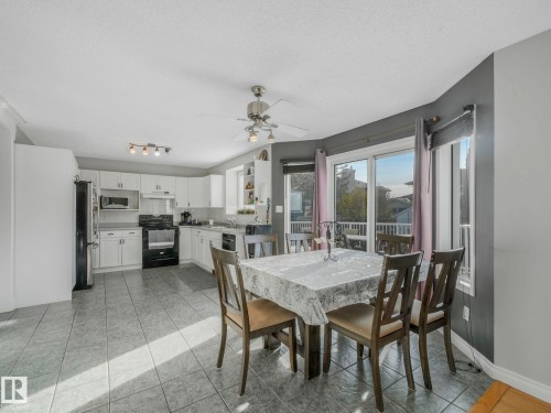 6219 162 Avenue, Edmonton, AB - Indoor Photo Showing Dining Room