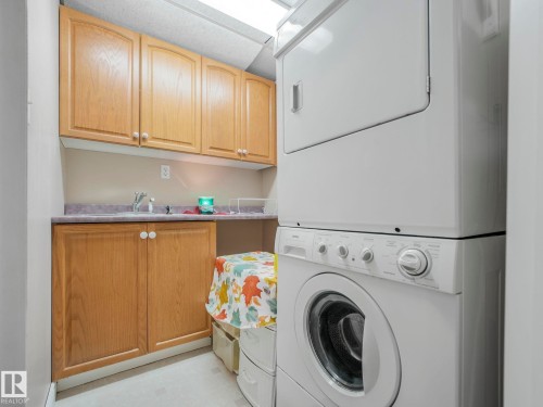 6219 162 Avenue, Edmonton, AB - Indoor Photo Showing Laundry Room