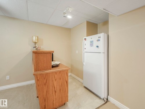 6219 162 Avenue, Edmonton, AB - Indoor