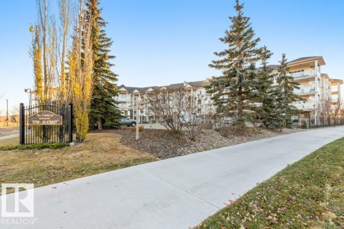 259 2750 55 Street, Edmonton, AB - Outdoor