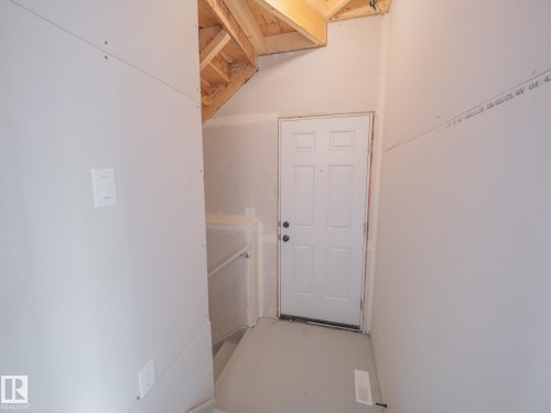 37 Rosa Crescent, St. Albert, AB - Indoor Photo Showing Other Room