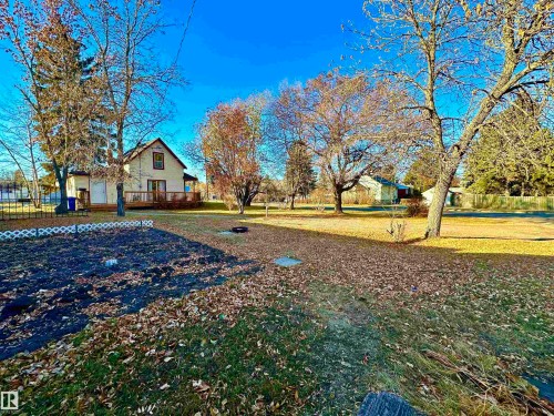 4321 53A Street, Wetaskiwin, AB - Outdoor