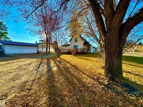 4321 53A Street, Wetaskiwin, AB - Outdoor