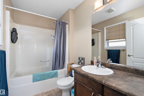 143 Acacia Circle, Leduc, AB - Indoor Photo Showing Bathroom