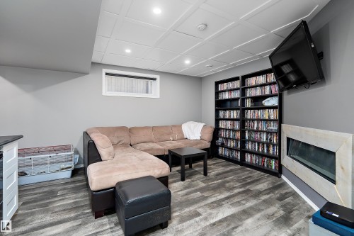 143 Acacia Circle, Leduc, AB - Indoor With Fireplace