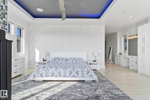 3652 Westcliff Way, Edmonton, AB - Indoor Photo Showing Bedroom
