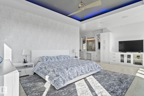 3652 Westcliff Way, Edmonton, AB - Indoor Photo Showing Bedroom