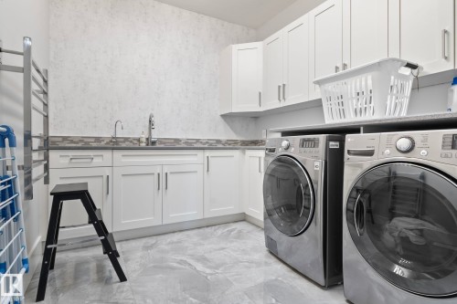 3652 Westcliff Way, Edmonton, AB - Indoor Photo Showing Laundry Room