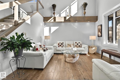3652 Westcliff Way, Edmonton, AB - Indoor Photo Showing Living Room