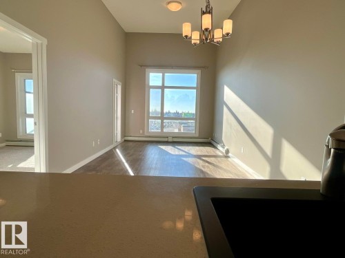407 12804 140 Avenue, Edmonton, AB - Indoor Photo Showing Other Room