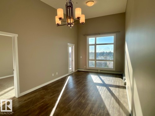 407 12804 140 Avenue, Edmonton, AB - Indoor Photo Showing Other Room
