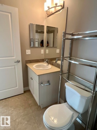 407 12804 140 Avenue, Edmonton, AB - Indoor Photo Showing Bathroom