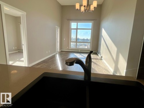 407 12804 140 Avenue, Edmonton, AB - Indoor