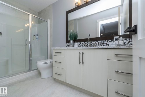 7549 May Common, Edmonton, AB - Indoor Photo Showing Bathroom