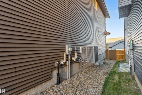 1407 Graydon Hill Way, Edmonton, AB - Outdoor With Exterior
